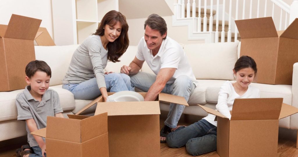 5 Tips for Unpacking from DeVries Family Moving & Storage